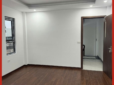 Bán nhà bằng liệt, lô góc, vị trí vàng, ô tô, giá tốt 40m2 x 4 tầng 2