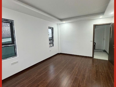 Bán nhà bằng liệt, lô góc, vị trí vàng, ô tô, giá tốt 40m2 x 4 tầng 0