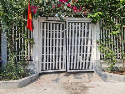 Biệt thự vườn 179m2 ngang 8.3 x 23m, xe hơi thông, ngay chợ bà chòi, 274 nguyễn văn tạo long thới 0