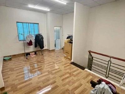 Mặt tiền đường nhựa 8m xe hơi thông 300 nguyễn văn linh, bình thuận quận 7, nhà 2 tầng 64m2 chỉ 7.5 3