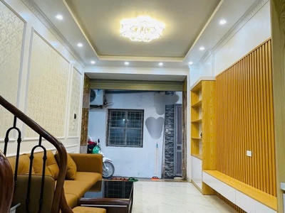 Đống đa - hiếm hót - diện tích rộng - 6 phòng vừa ở vừa cho thuê - 30m ô tô - gần hồ văn 1