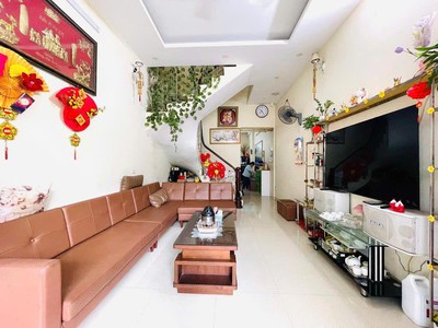 Bán nhà phố tây sơn, đống đa, hà nội dt 40m2, xây 4 tầng. giá chào 4.8 tỷ có thương lượng 1
