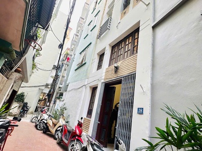 B.án nhà 138 giáp bát vị trí đẹp - nhà đẹp - tiện ích bạt ngàn 0