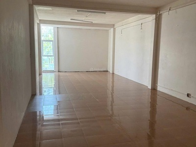 Cho thuê nhà nguyên căn - 4 tầng - phù hợp làm văn phòng công ty, kinh doanh, trung tâm dạy học 3