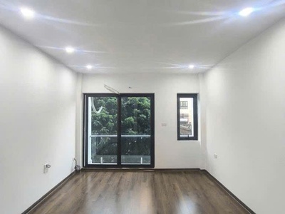 Bán nhà thanh am 40mx 5 tầng dân trí cao, gần đường, trường, trạm, chợ ô tô 5 vào tận cửa. 2
