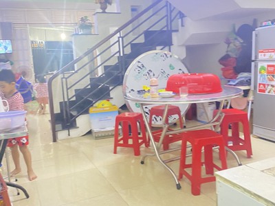 Nhà HXH phước bình DT 53m nhà 1 lầu khu trung tâm 0