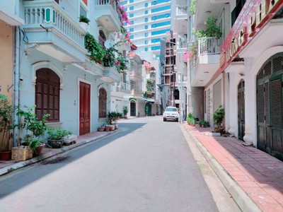 Hiếm, Đất Phố Nguyễn Văn Cừ, Gia Thụy, Long Biên, 60m2, MT4.5m, Ô Tô, Phân Lô, 9 Tỷ Hơn 0