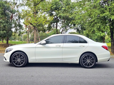 Cần bán xe C200 Exclusive 2021 7