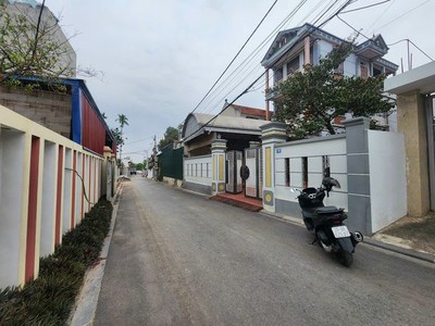 Bán đất tặng nhà 5 tầng, thang máy, 126m2, 6 tỷ, ô tô, nguyên khê, đông anh . 0