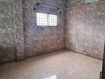 Bán nhà hxh thông, ngang to 5.1 m bình tiên, phường 8, quận 6. dt 100m2 x 6 tầng  5.1 x 20 . giá 4