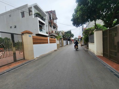 Bán đất tặng nhà 5 tầng, thang máy, 126m2, 6 tỷ, ô tô, nguyên khê, đông anh . 2