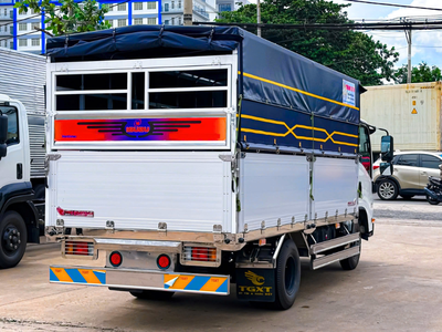 Xe tải isuzu 2T5 3