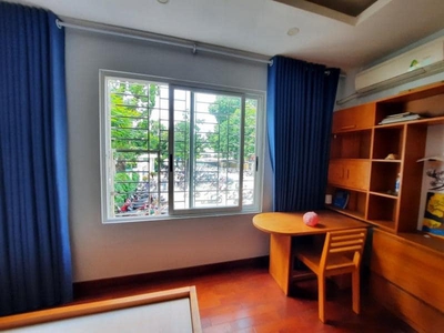 Bán nhà mp hoàng hoa thám dt 54m  4 tâng mt 3.6m giá  17.9 tỷ ba đình 2