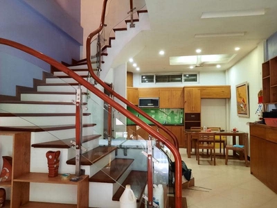 Bán nhà mp hoàng hoa thám dt 54m  4 tâng mt 3.6m giá  17.9 tỷ ba đình 0