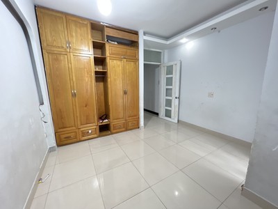 Bán nhà mtkd khu tân quý -  4 x 13 m - 2 lầu - 3 phòng ngủ 4