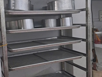 Sang mặt bằng và thanh lý toàn bộ cửa hàng bánh giá rẻ tại gò vấp, thành phố hồ chí minh 1
