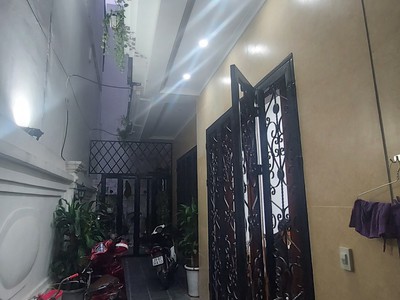 Nhà đẹp mới koong đường hoàng mai 34m, 5 tầng, mặt tiền 3.5m, 6.95 tỷ hoàng mai. 0