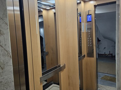 Bán nhà xuân phương 35m2x5 tầng, thang máy, ngõ thông ô tô 10m, giá 5.9 tỷ 0