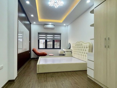 Bán nhà mới phân lô mỗ lao, hà đông, không lỗi phong thủy, chỉ xách vali về ở luôn. dt 35m2, 5 tầng 1