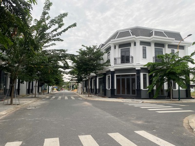 Bán nhà mới xây tại hòa lợi, bến cát   đường nhựa rộng, gần trung tâm hành chính, pháp lý rõ ràng 0