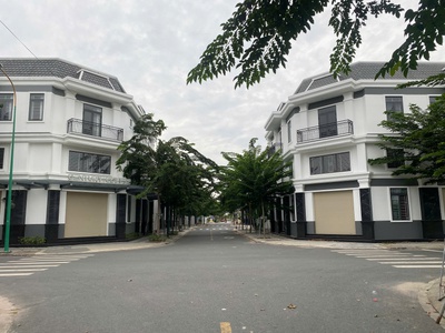 Cơ hội sở hữu nhà phố thương mại tại hòa lợi, bến cát   khu dân cư đông đúc, tiện kinh doanh, giá 0