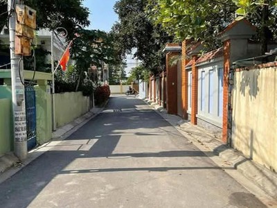 Bán lô đất rất đẹp 98 m2 nằm cạnh trường tiểu học Vạn Hương, Đồ Sơn. 0