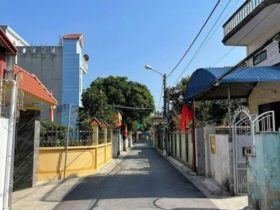 Bán lô đất rất đẹp 98 m2 nằm cạnh trường tiểu học Vạn Hương, Đồ Sơn. 1