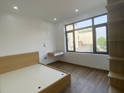 Bán nhà lĩnh nam 5 tầng dân xây lô góc ô tô tải tránh kinh doanh ngày đêm hoàng mai 0