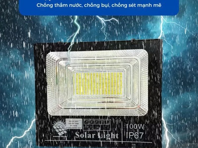 Đèn năng lượng mặt trời Kungfu 100 Watt 83100 1