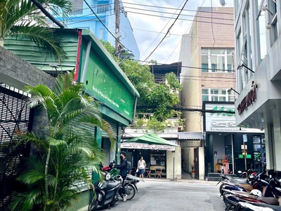 Hoàng Hoa Thám Tân Bình, 4 tầng 140m2 hxh vào nhà chỉ 16 tỷ 0