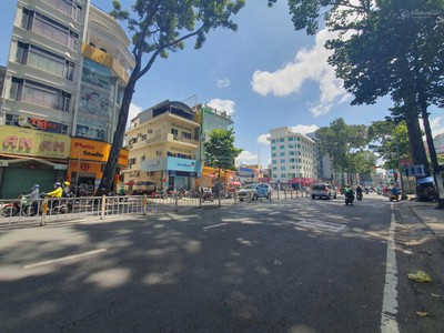 68tỷ tl siêu hiếm quận 5 ngay trần bình trọng  nguyễn trãi ngangto  8x18,1 0