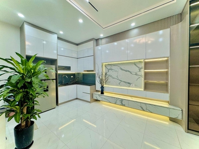 Minh Khai nhà lô góc - Ngõ thông kinh doanh -  Mặt tiền rộng - Nhà đẹp full nội thất - Giá hơn 7 tỷ 4