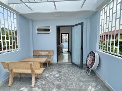 Bán nhà Nguyễn Ngọc Lộc   Quận 10 :   SÁT VÁCH TRƯỜNG QUỐC TẾ VIỆT ÚC - QUẬN 10 - NHÀ ĐẸP 4 TẦNG 1