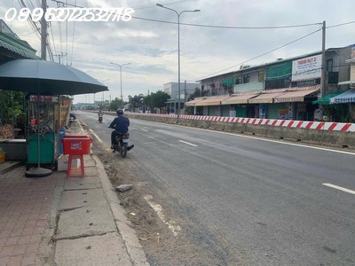 Bán đất thổ cư 247m2, tỉnh lộ 833, sau lung mat tien duong 1 can nha, long định, cần đước, long an 2