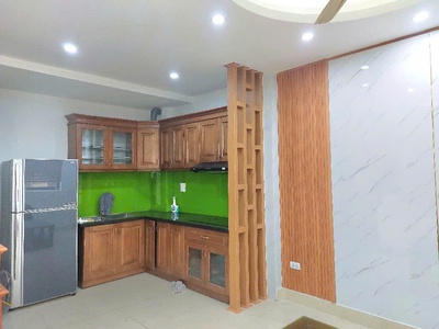 Bán nhà thượng thanh- long biên. diện tích 33m, mặt tiền rộng nhà 5 tầng thiết kế hiện đại. ngõ 1