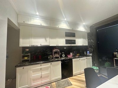 Ban nhà -vị trí đấc đạ ,nguyễn văn cừ long biên -diên tích 90m thực tế 146m x 4 tầng giá 9 tỷ tl 2