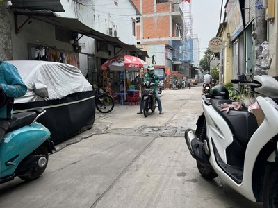 Mặt tiền kinh doanh sát vách aeon tân phú ngay chợ sơn kỳ 50m2,3tầng nhỉnh 5tỷ 0