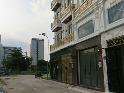 Nhà mới đón tết đ số 1 ngay khu dân cư vĩnh lộc gần chợ bình thành hẻm 8m thông 60m2,4tầng 6tỷ 1 0