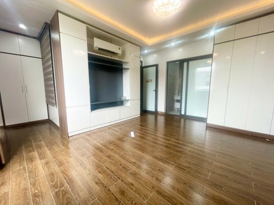 Cho thuê nhà mặt đường Hồ Sen ,Lê Chân , Hải Phòng . Kinh doanh hàng sạch sẽ ok 1