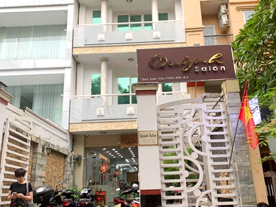 Cho thuê nhà 104A Xuân Thủy, Phường Thảo Điền, TP Thủ Đức. Trệt, 2 lầu, DT 400m2 chỉ 170tr 0