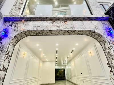 Siêu Phẩm Phố Hồng Tiến, Ngọc Thụy, 75m2, MT5m, 7 Tầng, Gara, Ô Tô, Thang Máy, Kinh Doanh 0