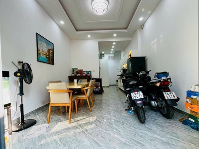 Nhà hẻm Nguyễn Lâm, p3 , Bình Thạnh dt 40m2 3 lầu 3pn 4wc giá 8,4 tỷ 3