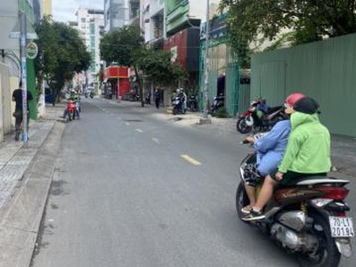 Cần bán nhà MT nở hậu kinh doanh khủng ngay trung tâm quận 1, đường Hồ Hảo Hớn, P. Cô Giang 1