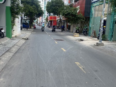 Cần bán nhà MT nở hậu kinh doanh khủng ngay trung tâm quận 1, đường Hồ Hảo Hớn, P. Cô Giang 0