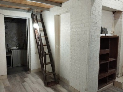 Cho thuê nhà phố cổ có gác xép ở phố hàng cót, hoàn kiếm 0