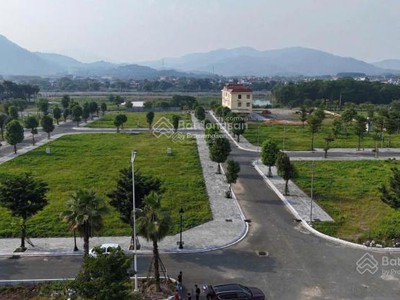 Hàng hiếm  5 suất ngoại giao centre ville lương sơn, view hồ giá tốt chỉ 2,2tỷ/lô 108m2, sẵn sổ đỏ 2