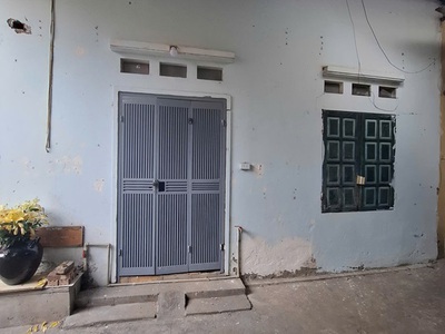 Bán nhà c4 ngõ 75 ngọc thuỵ. 32m x 5m, phân lô, vuông vắn, oto vào nhà chỉ 3 tỷ 6 có tl. lh 1