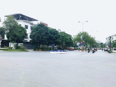 Siêu hiếm  2 bt mặt p.nguyễn xuân khoát - vị trí đẹp - dòng tiền ổn định - thiện chí bán 2