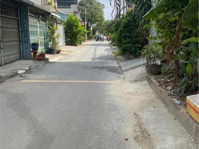 Cơ hội vàng  nhà mặt phố thạnh xuân 18, q.12, 173m2, 6 phòng ngủ, 6 wc, giá 6.2 tỷ - sổ hồng chính 0