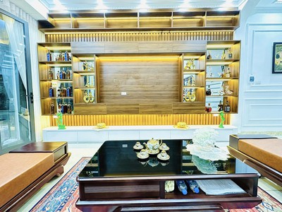 ✳nhà vip tôn thất tùng 36m2 5t mt 4m, chỉ 7.5 tỷ gần phố gần chợ kinh doanh tấp nập xem là ưng✳ 0